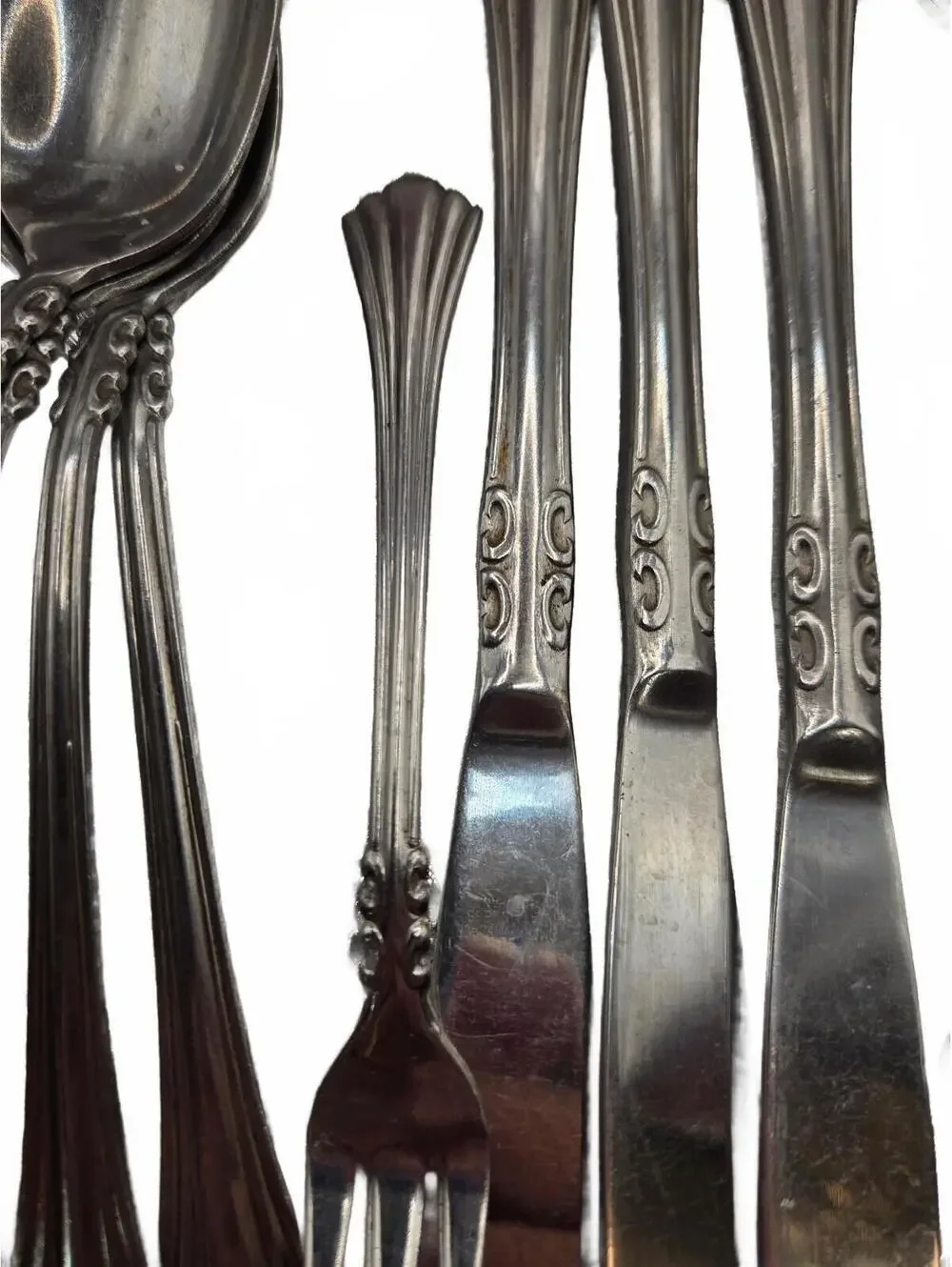 Vtg 21 pc Marketplace MPF7 Stainless steel Flatware Set w/ Ornate Handle Design